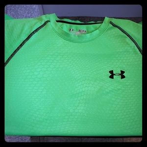 Men's workout shirt
